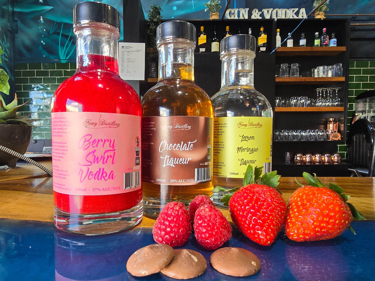 Choc-Berry Meringue Swirl Cocktail Kit - Newy Distillery