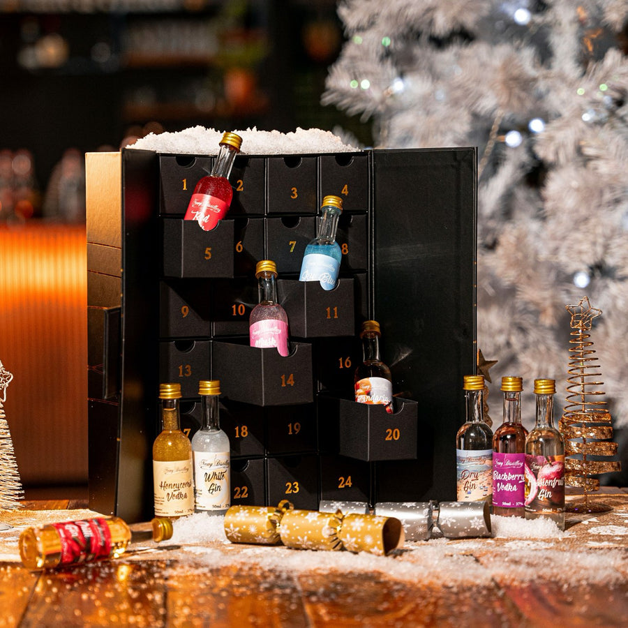 CHRISTMAS 24 DAY GIN AND VODKA ADVENT CALENDAR