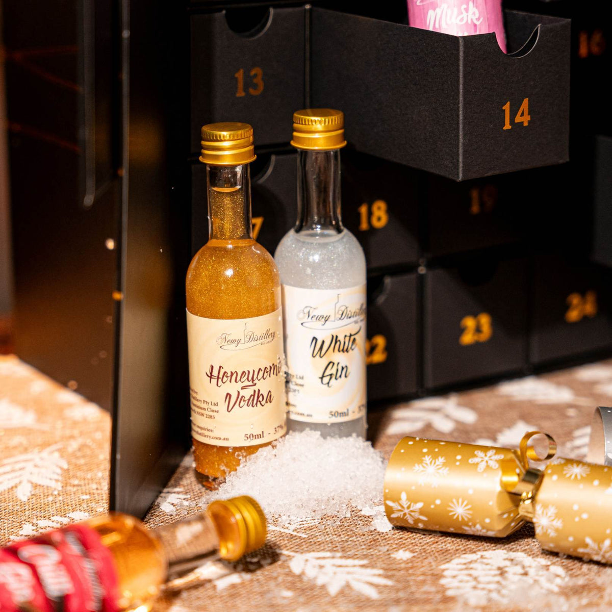 CHRISTMAS 24 DAY GIN AND VODKA ADVENT CALENDAR - Newy Distillery
