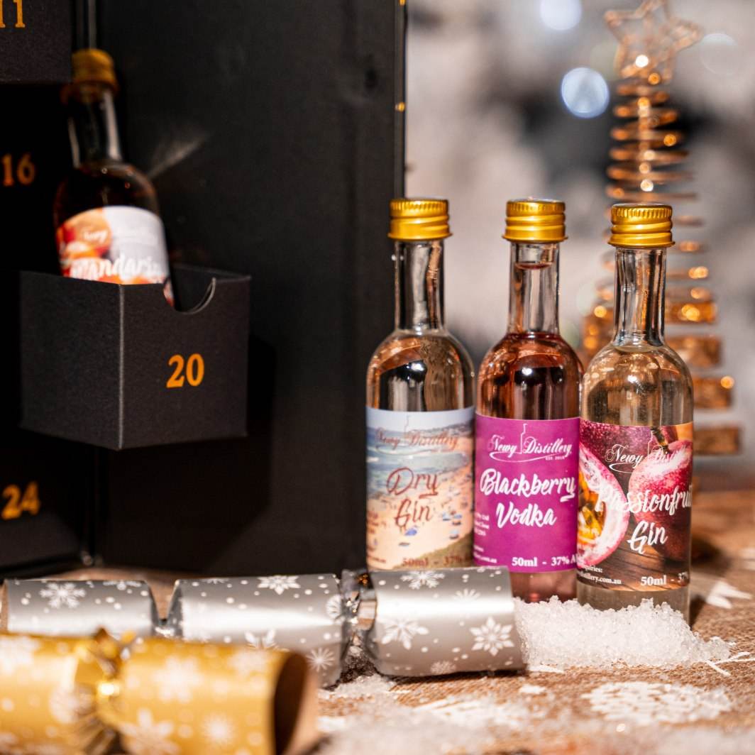 CHRISTMAS 24 DAY GIN AND VODKA ADVENT CALENDAR - Newy Distillery